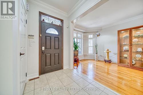 7 Gladstone Avenue, Vaughan, ON - Indoor Photo Showing Other Room