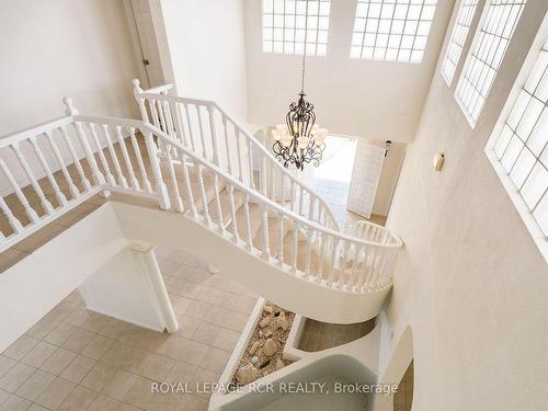 43 Oyster Cres, Barbados, ON - Indoor Photo Showing Other Room