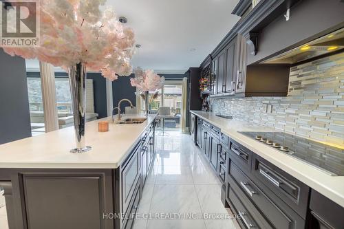 361 Edenbrook Hill Drive, Brampton, ON - Indoor Photo Showing Kitchen With Double Sink With Upgraded Kitchen