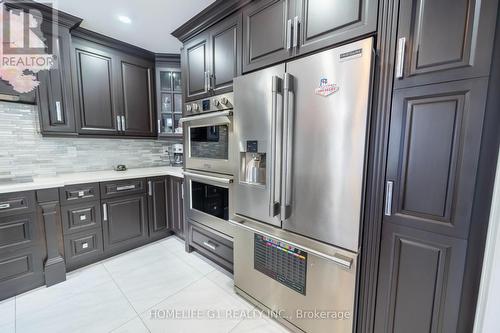 361 Edenbrook Hill Drive, Brampton, ON - Indoor Photo Showing Kitchen With Upgraded Kitchen