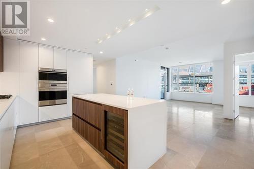 70X 885 Cambie Street, Vancouver, BC - Indoor Photo Showing Kitchen