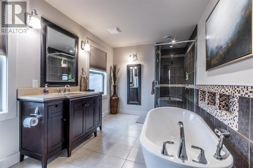 72    #A Livingstone Street, St. John'S, NL - Indoor Photo Showing Bathroom