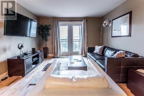 72    #A Livingstone Street, St. John'S, NL - Indoor Photo Showing Living Room