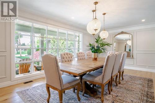 395 Lakeview, Kingsville, ON - Indoor Photo Showing Dining Room