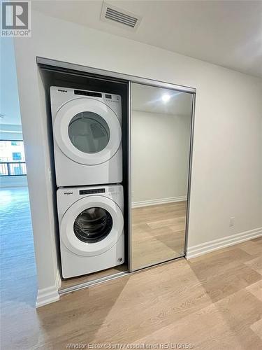 3320 Stella Unit# 514, Windsor, ON - Indoor Photo Showing Laundry Room