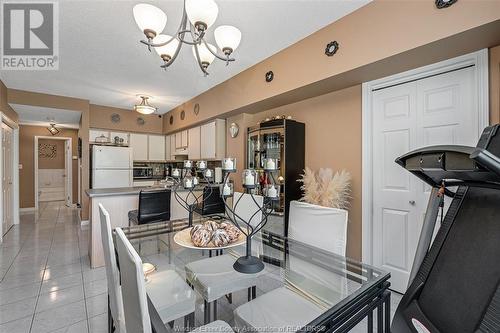 4850 Grand Boulevard Unit# 304, Windsor, ON - Indoor Photo Showing Dining Room