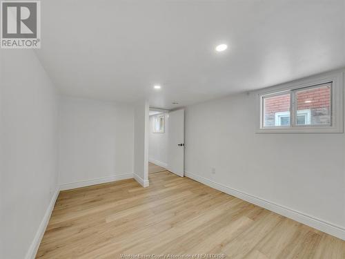 1046 Albert Road, Windsor, ON - Indoor Photo Showing Other Room