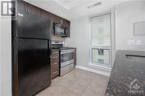 234 Rideau Street Unit#1901, Ottawa, ON - Indoor Photo Showing Kitchen