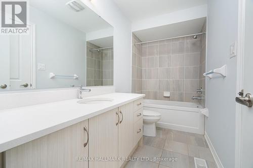 28 Bluestone Crescent, Brampton, ON - Indoor Photo Showing Bathroom