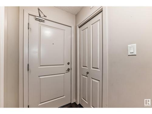 #430 344 Windermere Rd Nw, Edmonton, AB - Indoor Photo Showing Other Room