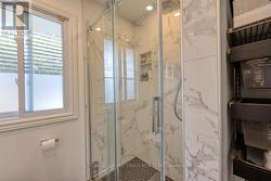 Ensuite - 