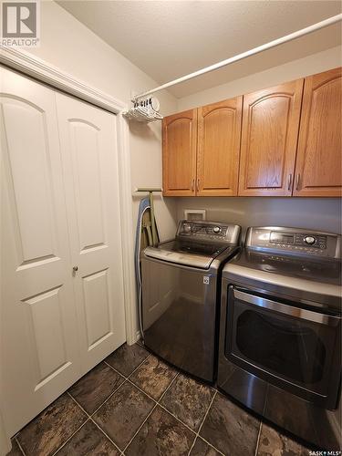 304 Anderson Street, Grenfell, SK - Indoor Photo Showing Laundry Room