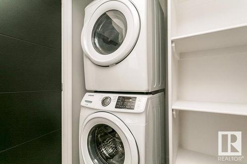 9010 114 Av Nw, Edmonton, AB - Indoor Photo Showing Laundry Room