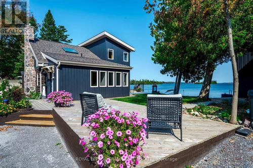 833 Fife Bay Marina Lane, Smith-Ennismore-Lakefield, ON - Outdoor With Deck Patio Veranda