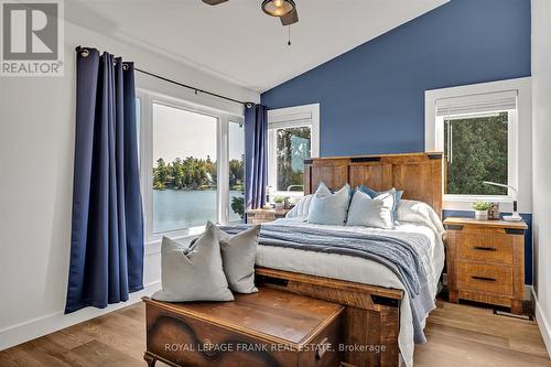 833 Fife Bay Marina Lane, Smith-Ennismore-Lakefield, ON - Indoor Photo Showing Bedroom