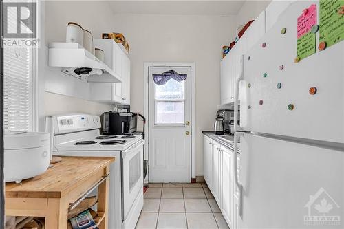 196 Osgoode Street, Ottawa, ON - Indoor Photo Showing Kitchen