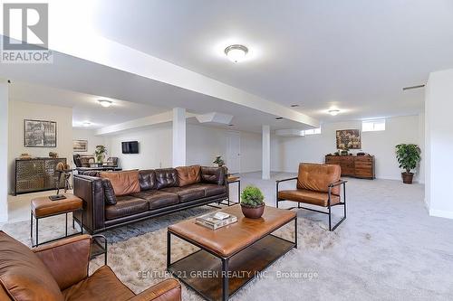 1535 Wellwood Terrace, Milton, ON - Indoor Photo Showing Living Room