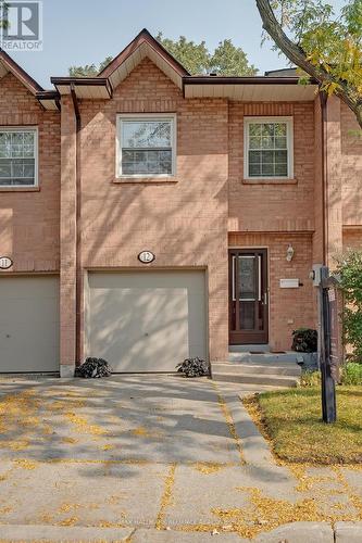 12 - 2004 Glenada Crescent, Oakville, ON - Outdoor