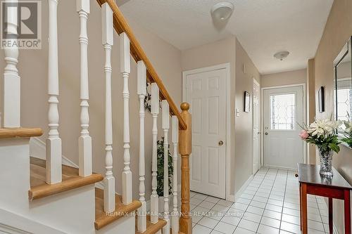 12 - 2004 Glenada Crescent, Oakville, ON - Indoor Photo Showing Other Room