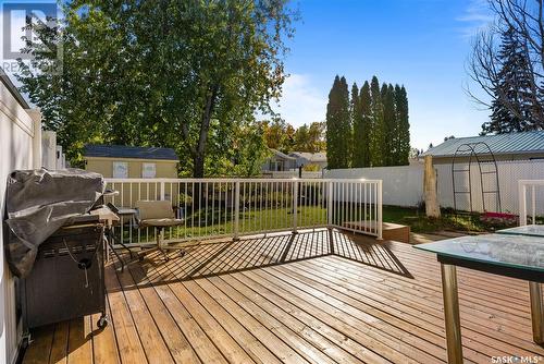 7207 1St Avenue N, Regina, SK - Outdoor With Deck Patio Veranda