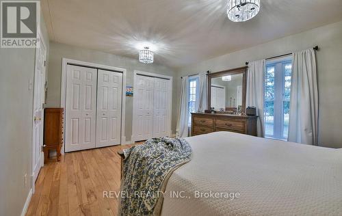 98 Roblin Street, Timmins (Beaurivage), ON - Indoor Photo Showing Bedroom