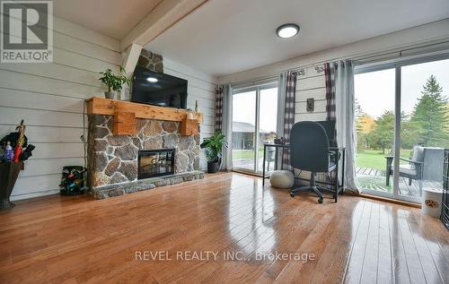 98 Roblin Street, Timmins (Beaurivage), ON - Indoor Photo Showing Other Room With Fireplace