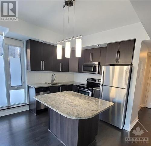 238 Besserer Street Unit#216, Ottawa, ON - Indoor Photo Showing Kitchen With Stainless Steel Kitchen With Upgraded Kitchen