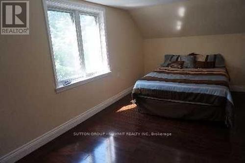 12 Ontario Street, Mississauga, ON - Indoor Photo Showing Bedroom