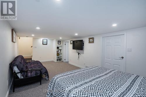 23 Ferndale Crescent, Brampton, ON - Indoor Photo Showing Bedroom