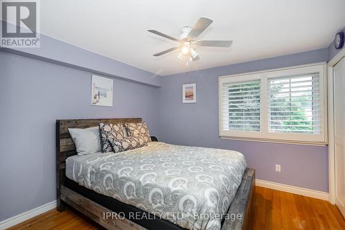 23 Ferndale Crescent, Brampton, ON - Indoor Photo Showing Bedroom