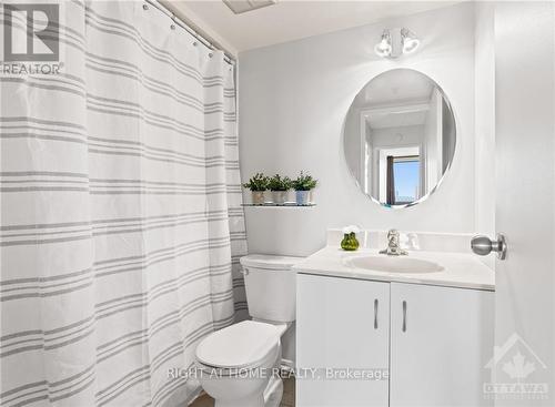 1502 - 2625 Regina Street, Ottawa, ON - Indoor Photo Showing Bathroom