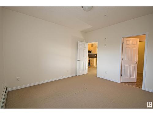 #303 5280 Terwillegar Bv Nw, Edmonton, AB - Indoor Photo Showing Other Room