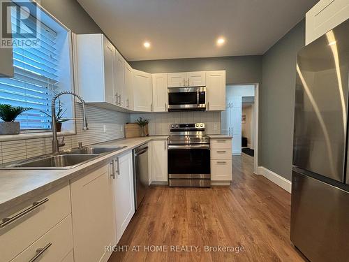 121 Durham Street W, Kawartha Lakes (Lindsay), ON - Indoor Photo Showing Kitchen With Double Sink