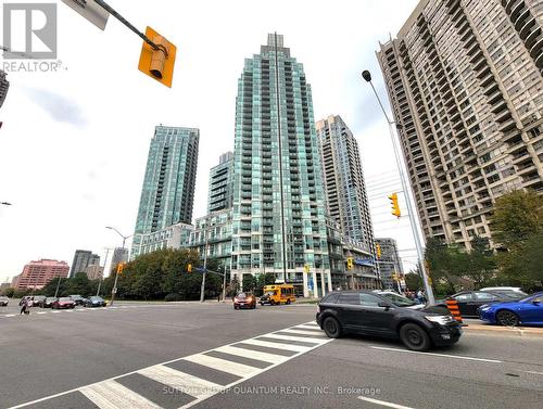 1605 - 3939 Duke Of York Boulevard, Mississauga, ON - Outdoor With Facade