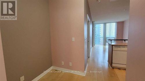 1605 - 3939 Duke Of York Boulevard, Mississauga, ON - Indoor Photo Showing Other Room