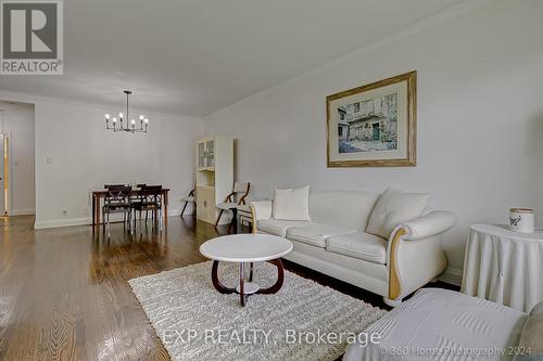 71 Emperor Street, Ajax, ON - Indoor Photo Showing Living Room