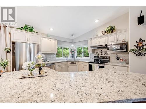 5913 Bluebird Road, Taghum, BC - Indoor Photo Showing Kitchen With Double Sink With Upgraded Kitchen