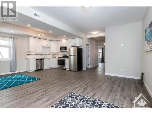 317 Lajoie Street Unit#C, Ottawa, ON - Indoor Photo Showing Kitchen