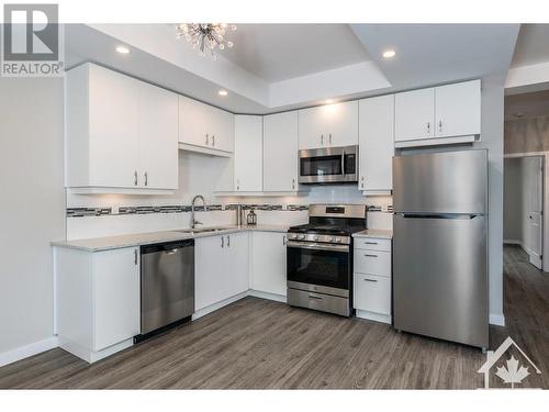 317 Lajoie Street Unit#C, Ottawa, ON - Indoor Photo Showing Kitchen