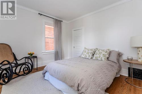 352 Third Street, Midland, ON - Indoor Photo Showing Bedroom