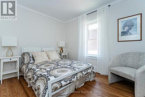 352 Third Street, Midland, ON - Indoor Photo Showing Bedroom