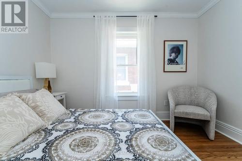 352 Third Street, Midland, ON - Indoor Photo Showing Bedroom