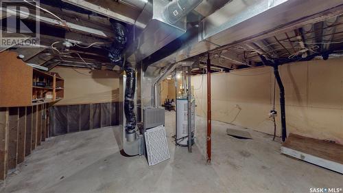 1425 Mcintosh Street, Regina, SK - Indoor Photo Showing Basement