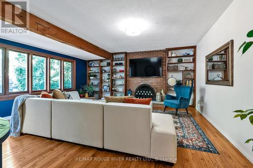 2746 Constable Road, Mississauga, ON - Indoor With Fireplace