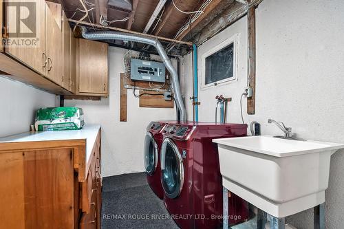 2746 Constable Road, Mississauga, ON - Indoor Photo Showing Laundry Room