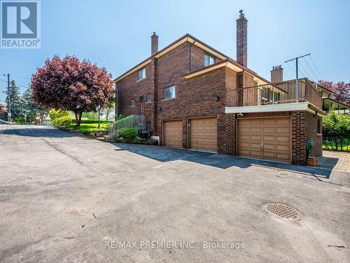 2960 Weston Road, Toronto, ON - Outdoor