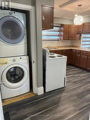 8755 Tremaine Road, Halton Hills, ON - Indoor Photo Showing Laundry Room