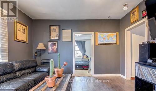 137 Elgin Street E, Oshawa, ON - Indoor Photo Showing Other Room