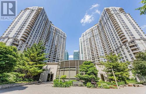 915 - 3880 Duke Of York Boulevard, Mississauga, ON - Outdoor With Facade