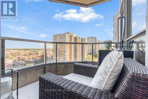 915 - 3880 Duke Of York Boulevard, Mississauga, ON - Outdoor With Balcony With Exterior